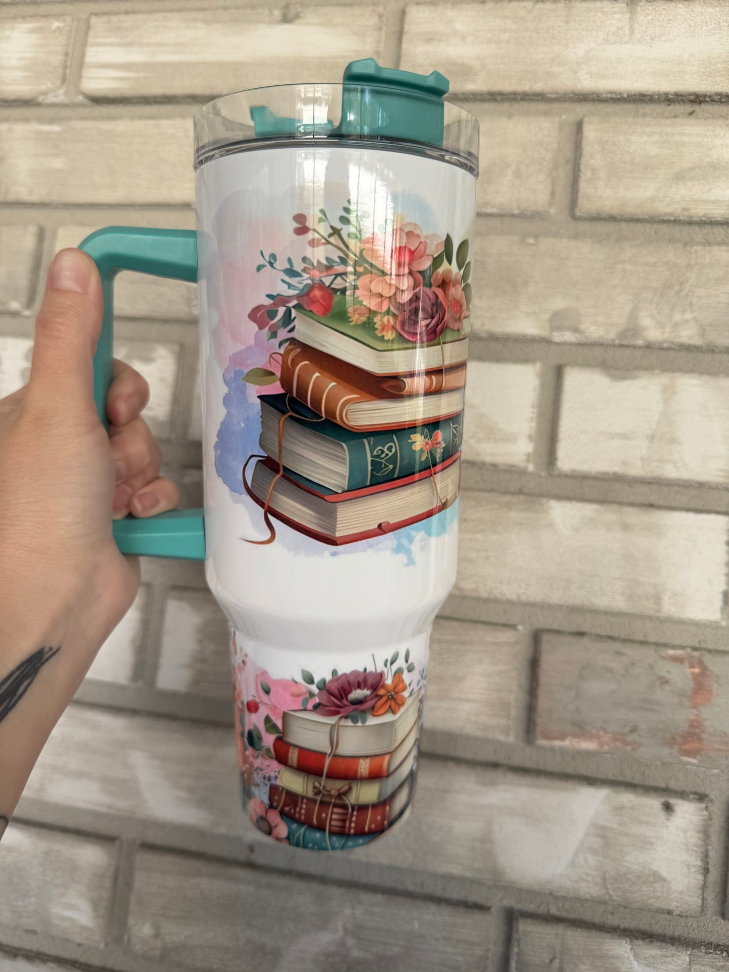 Easily Distracted By Books 40 oz