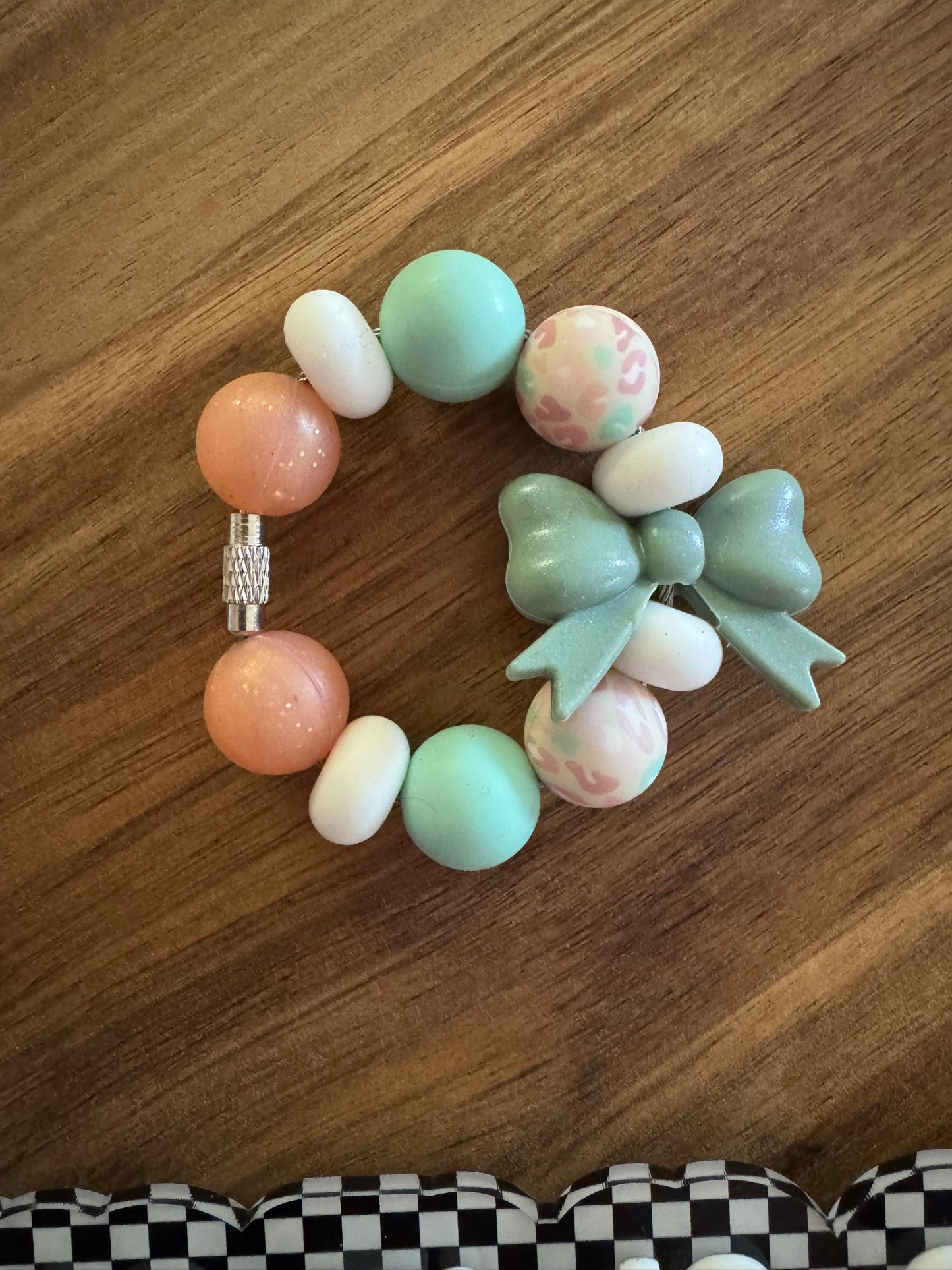 Green Bow Tumbler Handle Charm