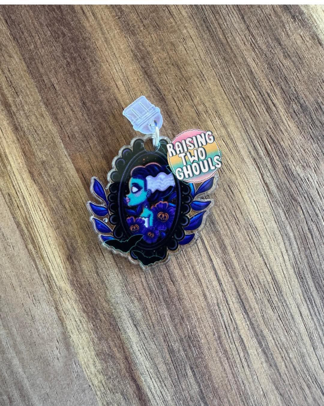 Frankie Bride Dust Plug