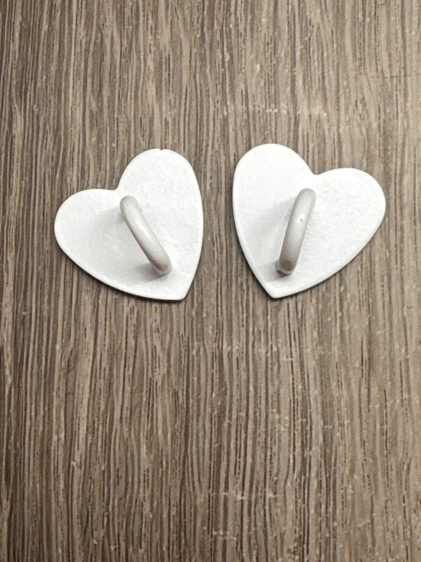 Adhesive Hearts Pair