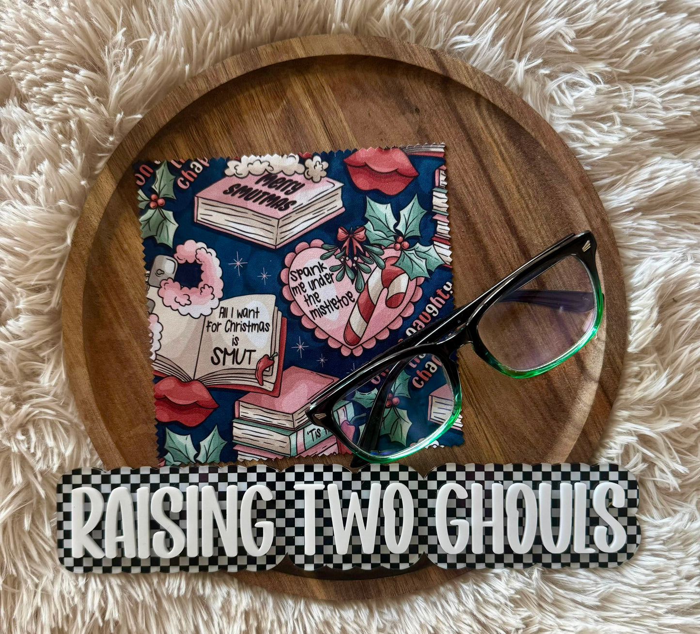 Mistletoe Books Lens Cloth