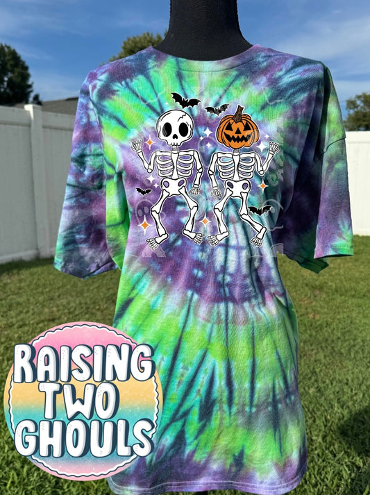 Skellie Tee with 20 oz Tumbler Spooky Box