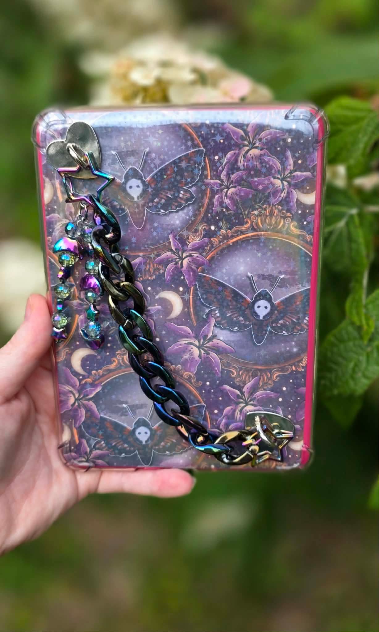 Space Chain with Stars and Moons