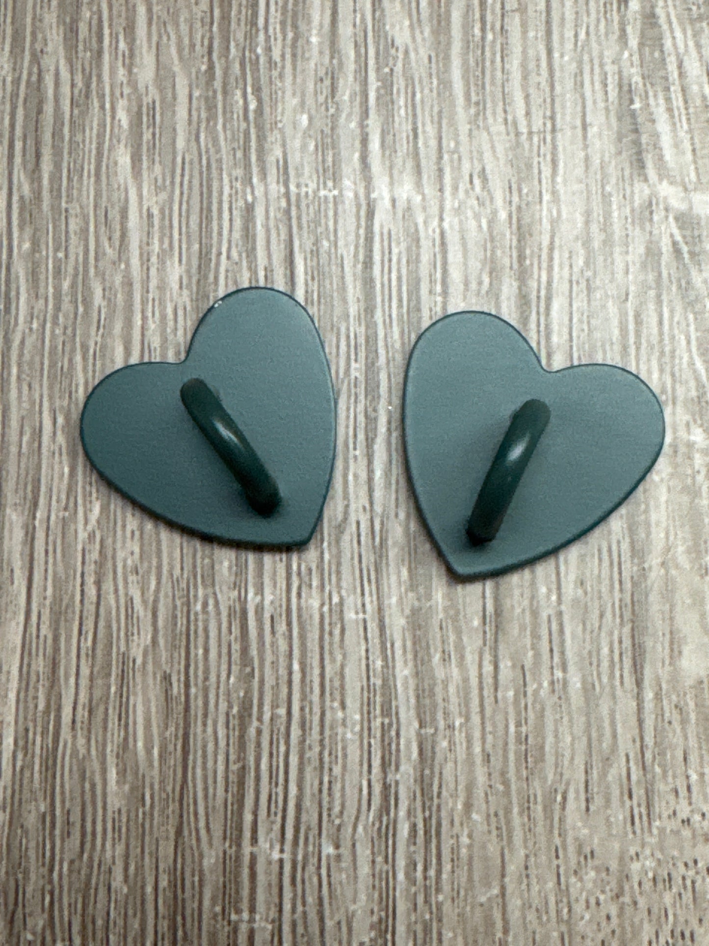 Adhesive Hearts Pair